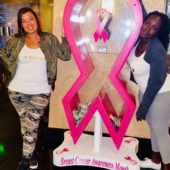 Meet your Posher, Majesticrose723 - Picture 3 of 4